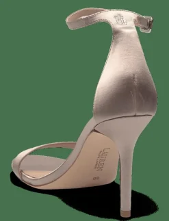 Allie Pavé-Buckle Satin Sandal - Bröllopsskor