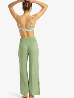 ALONG THE BEACH - Casual byxor