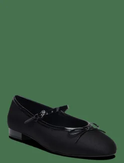 Ballerinas with strip and bow detail - Ballerinas