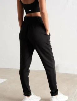 Black Comfy Sweatpants - Sweatpants