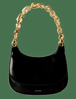 CHAIN SHOULDER BAG - Handväskor