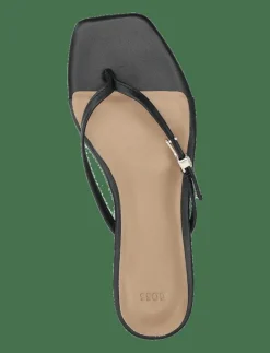 Charlize_Thong10_VC - Sandaler