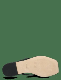 Charlize_Thong10_VC - Sandaler