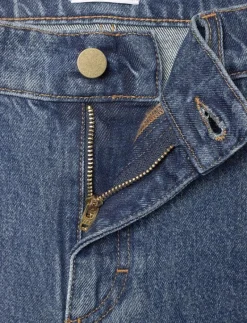 Classic Straight Jeans - Straight jeans