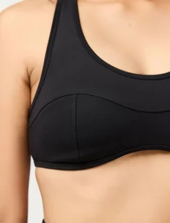 Connie Curved Bra - Sport BH:ar