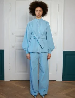 Corduroy shirt with belt - Långärmade