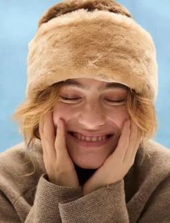 Doras Shearling Hat - Mössor