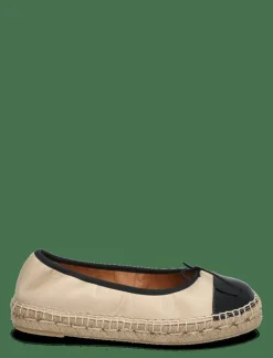 Espadrilles - Platta espadriller
