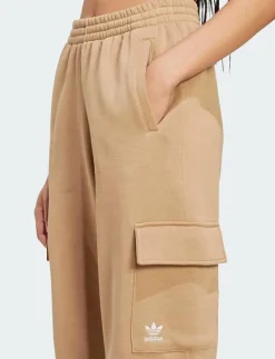 ESS CARGO PANTS - Sweatpants