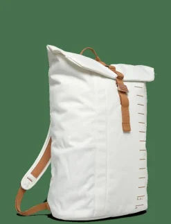 Essential Backpack 24L - Ryggsäckar