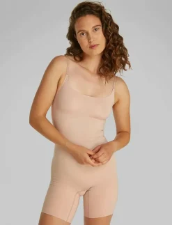 EXTRA FIRM SEAMLESS BODY BRIEFER - Bodies & slips