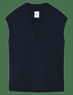 Flynn - Soft lamb - Stickade västar