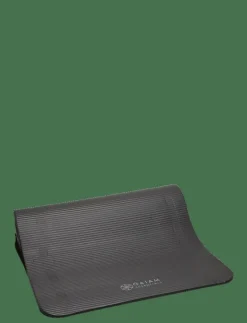 GAIAM ESSENTIALS FITNESS MAT BLACK 10MM - Yogamattor & accessoarer
