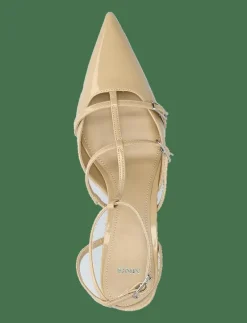 Heeled shoes with buckles - Klassiska pumps