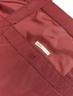 IW Travel XL Tote Bag - Totes