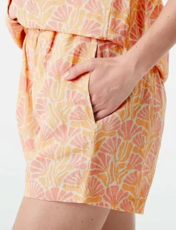 KINTHA SHORTS - Casual shorts