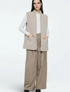 Kittah gilet 4331 - Stickade västar