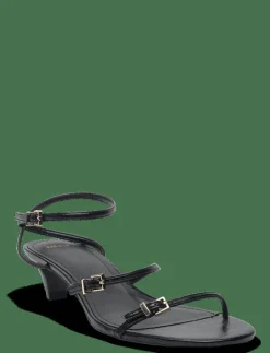 Kitten-heel sandals with buckle - Sandaler
