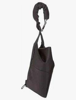 Kivu Small Sleek Nylon Black - Magväskor