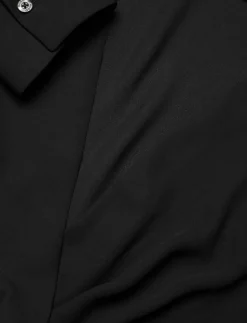 Koventi - Midiklänningar