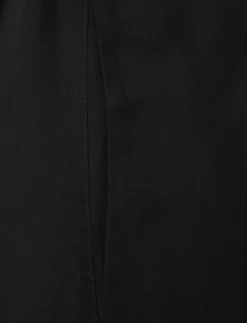 Koventi - Midiklänningar