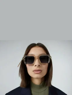 Lionel Blue Sands - Square Frame