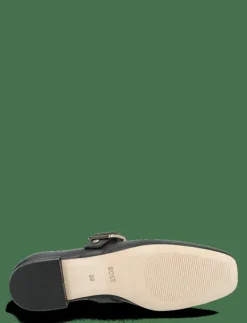 Luara_Ballerina_NAVC - Ballerinas