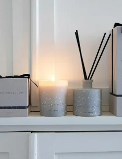 Luscious Bloom Candle/diffuser box - Doftljus