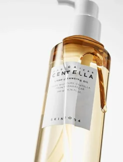 Madagascar Centella Light Cleansing Oil - Rengöringsolja