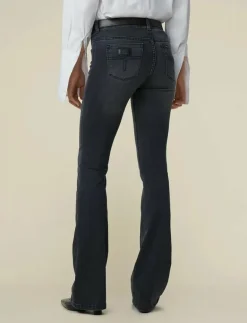 Melrose - Utsvängda jeans