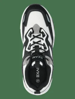 MIKA W - Låga sneakers