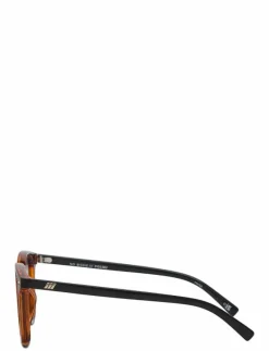 NO BIGGIE - D-shaped