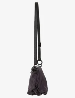 Orba Creased Stone Black - Magväskor