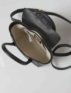 Pebbled Leather Small Tanner Satchel - Handväskor