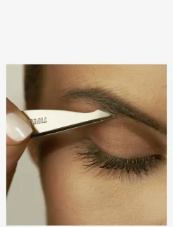 Pointed Slant Tweezer - Ansikte