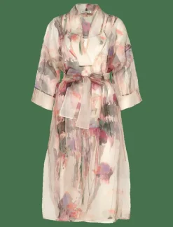 PRIVET - Midiklänningar