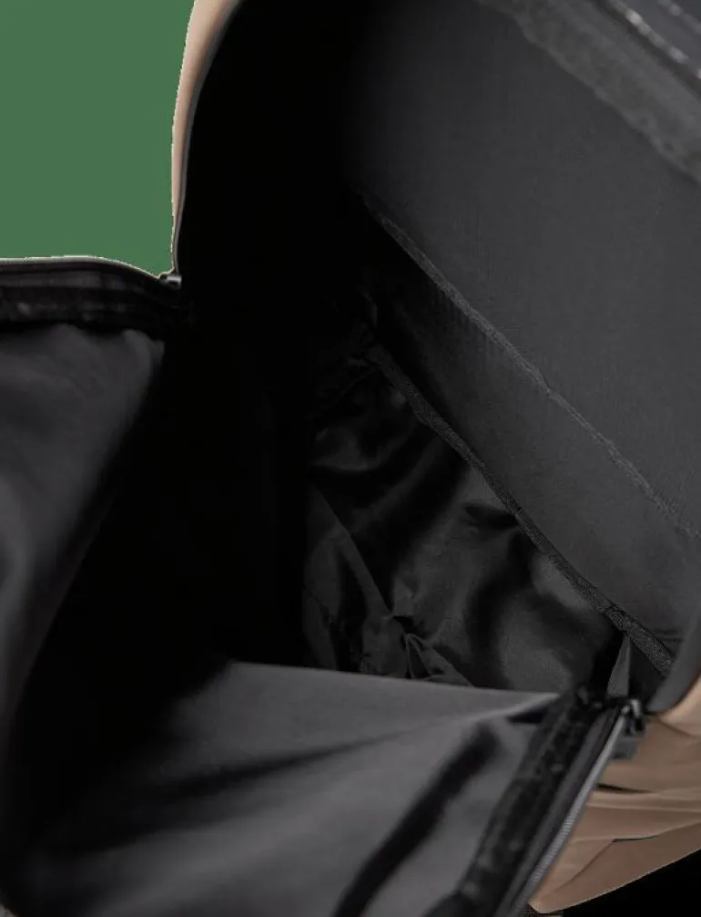 RACE 20DM3 BACKPACK - Ryggsäckar