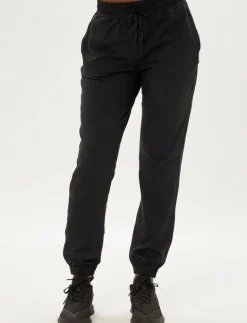 Reset Slim Straight Jogger - Sweatpants