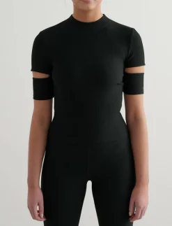 Ribbed Performance Cut-Out Top - T-Shirts
