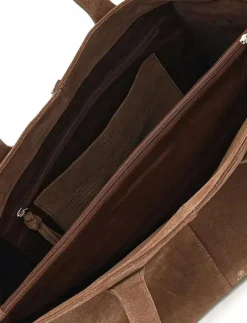 Rozzano shopper Naomi - Shoppers