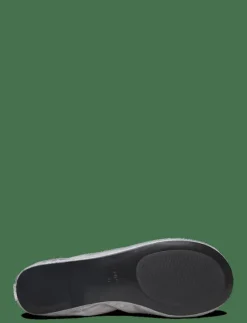 Semi-transparent mesh ballet flats - Ballerinas