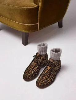 Shoes - Loafers