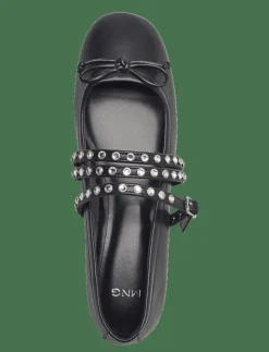 Studded ballet flats with straps - Ballerinas