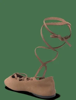 Suede ballet flats with crossed straps - Ballerinas