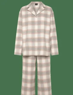 Winter White Pyjama - Pyjamas