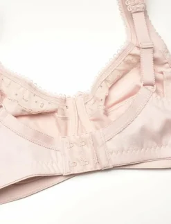 Wired Bra Mira - Bh:ar med bygel