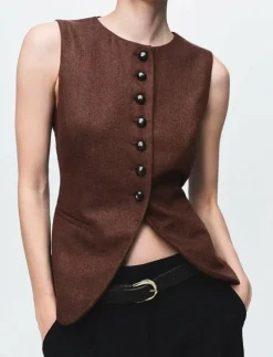 Wool-blend gilet with buttons - Stickade västar