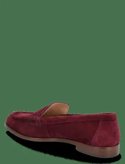 Wynnie Suede Loafer - Loafers